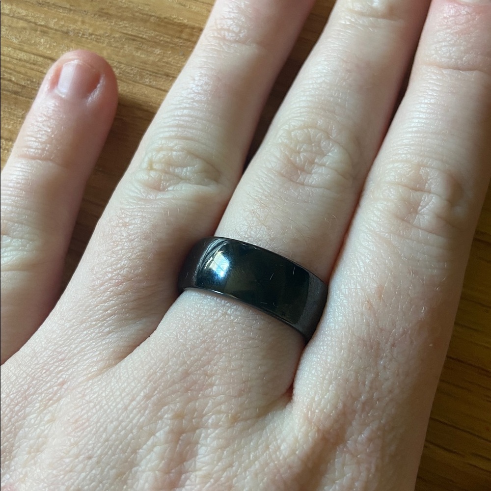 NIB Mens Ring 9-9.5 - Picture 2 of 3